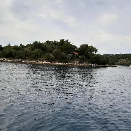 Private Paradise Island * Sali
