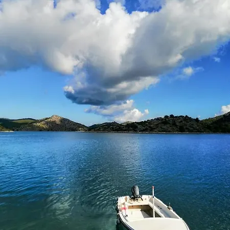 Private Paradise Island Holiday home Sali